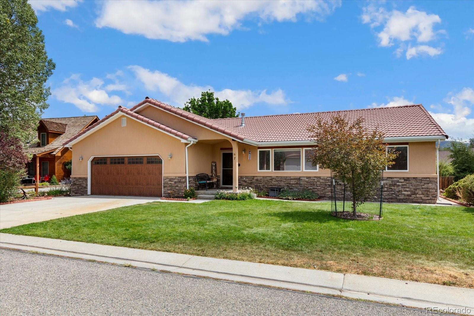 7 Silver Spruce Drive