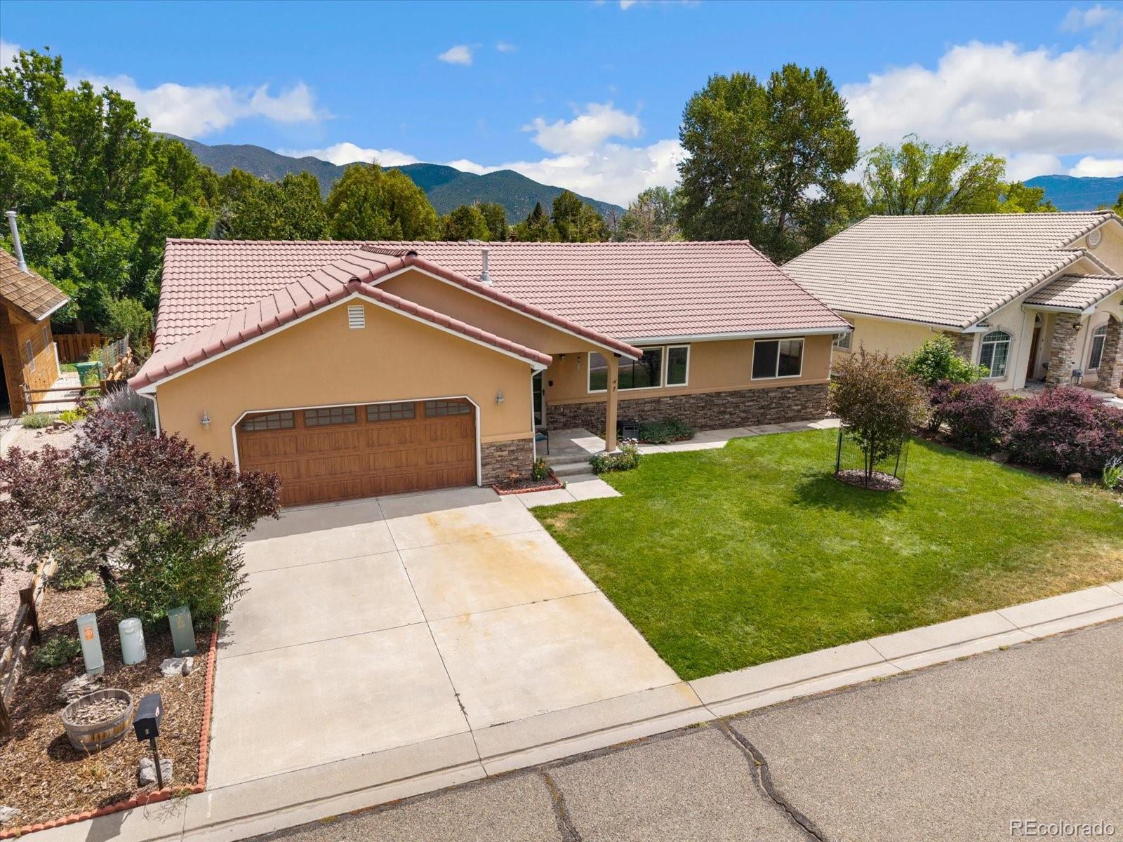 7 Silver Spruce Drive