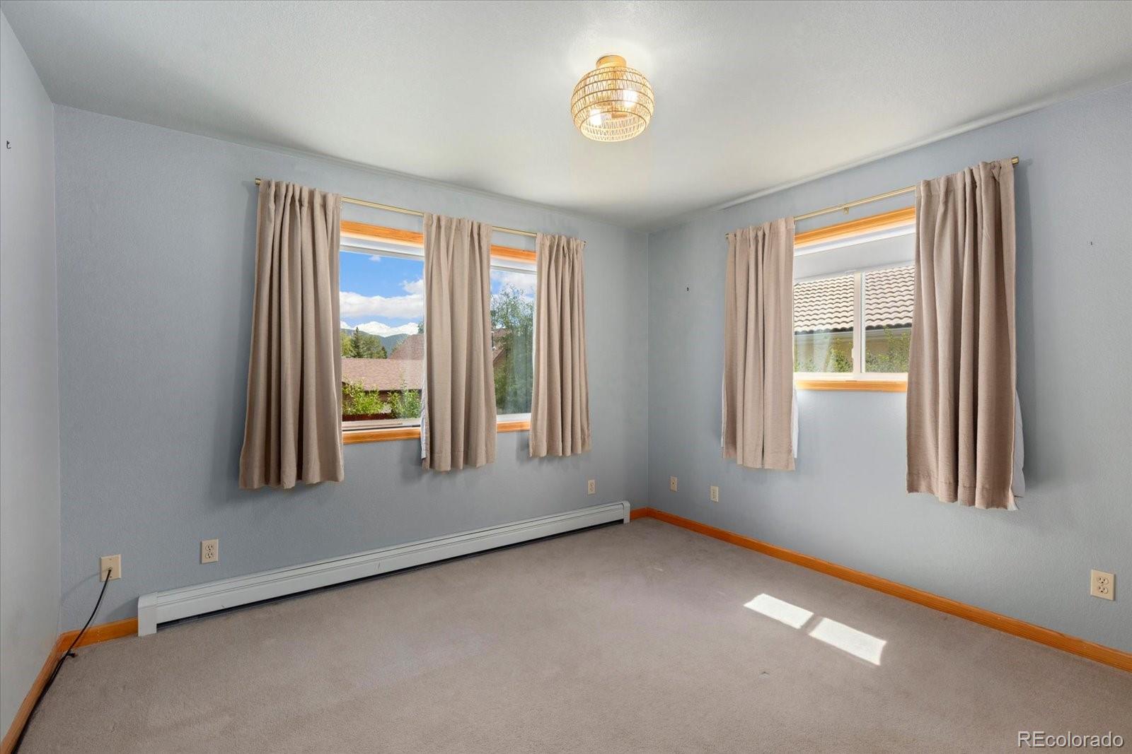 7 Silver Spruce Drive