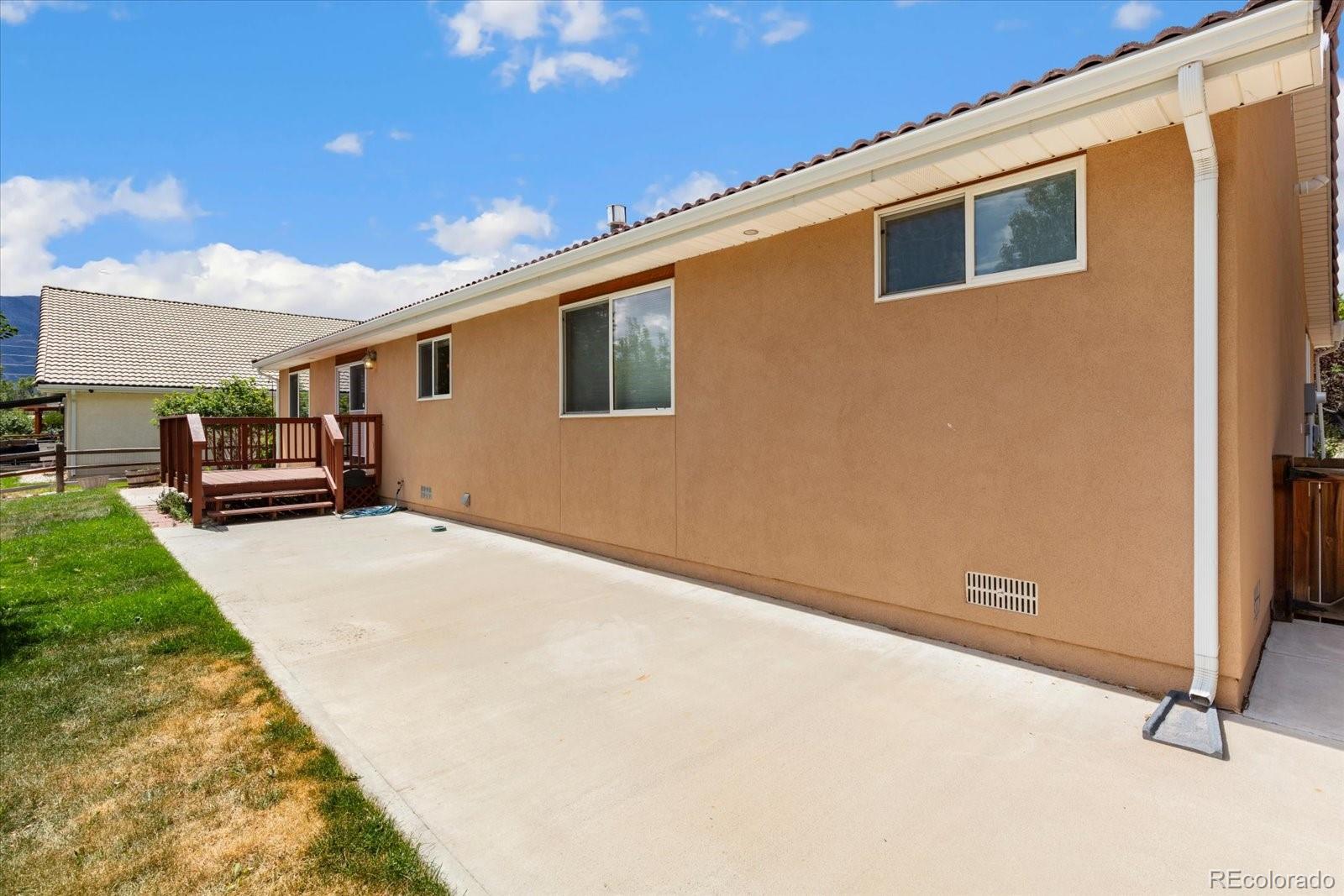 7 Silver Spruce Drive