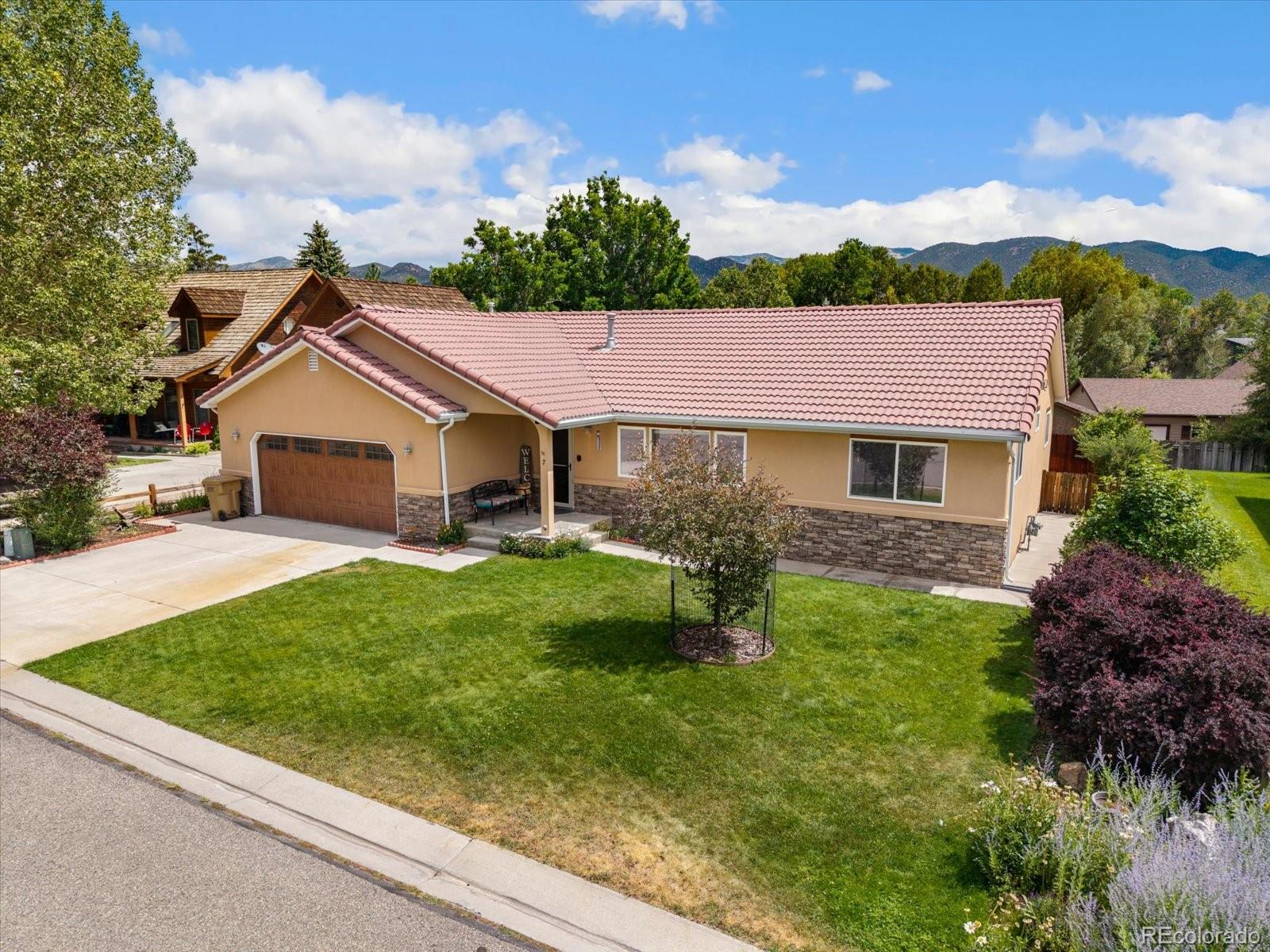 7 Silver Spruce Drive