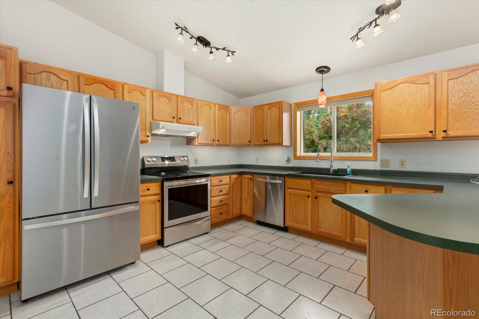 7 Silver Spruce Drive