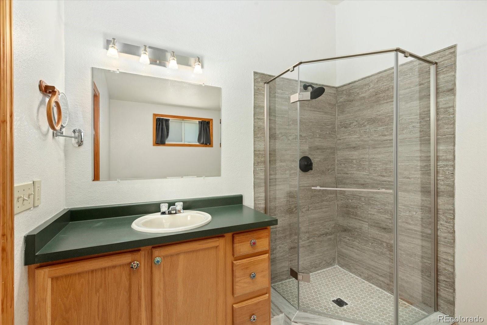 7 Silver Spruce Drive