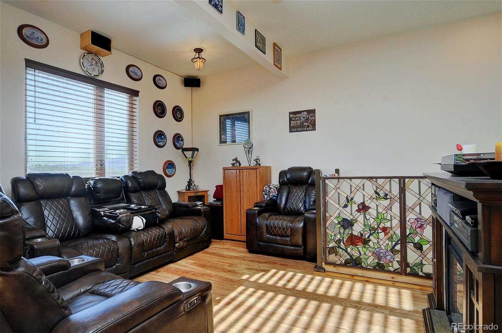 123 Halley's Avenue Unit: C