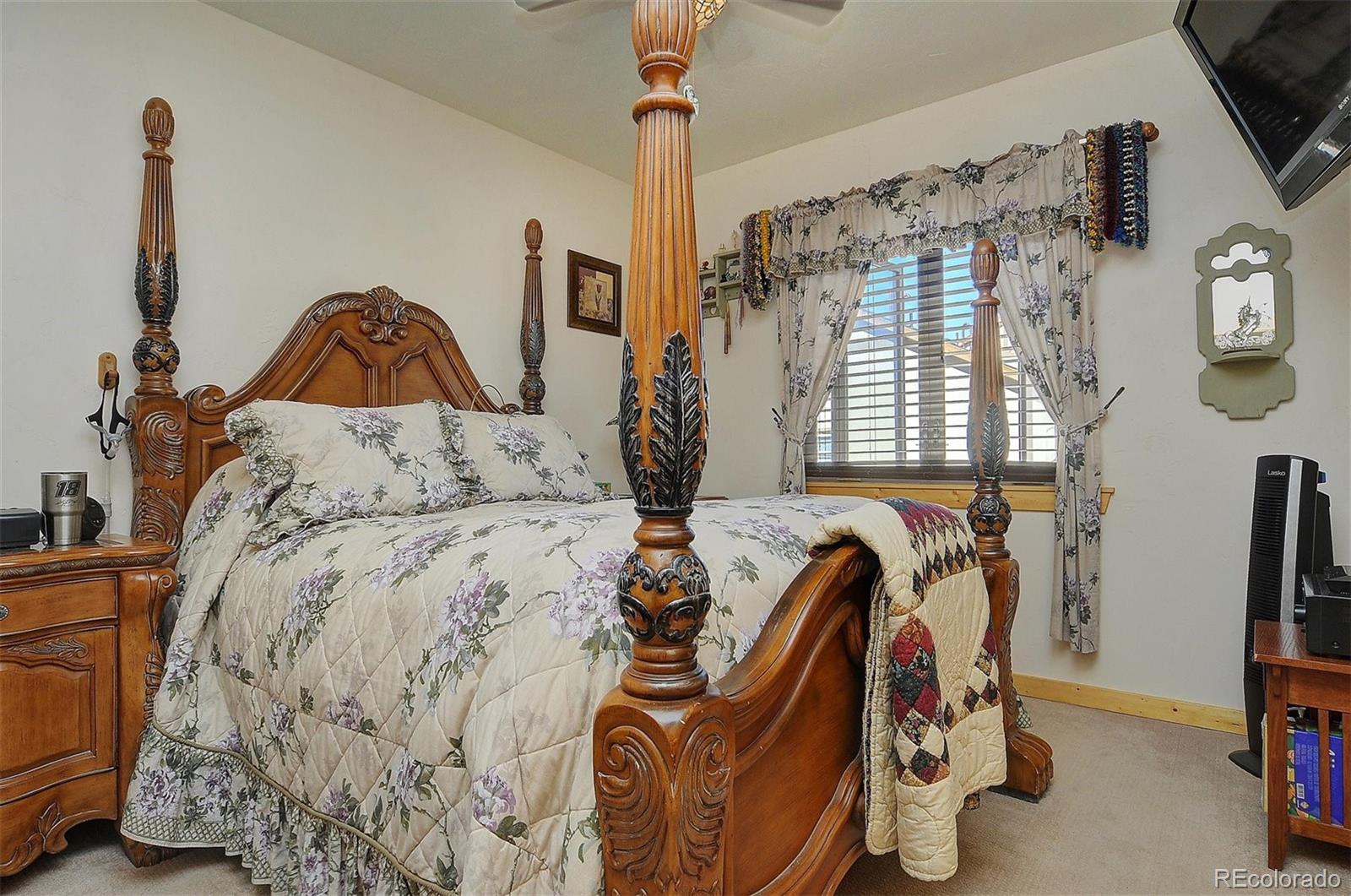 123 Halley's Avenue Unit: C