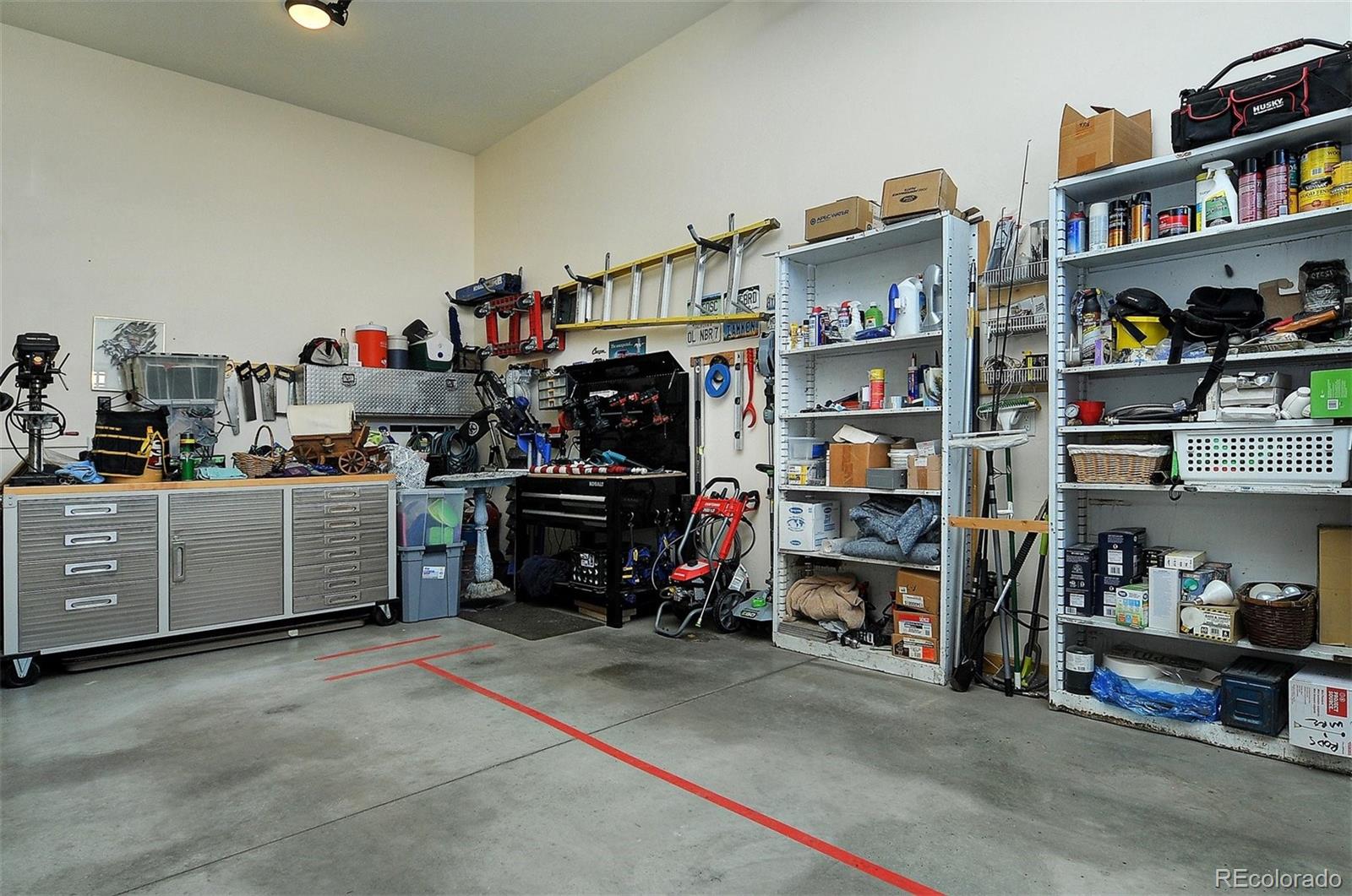 123 Halley's Avenue Unit: C