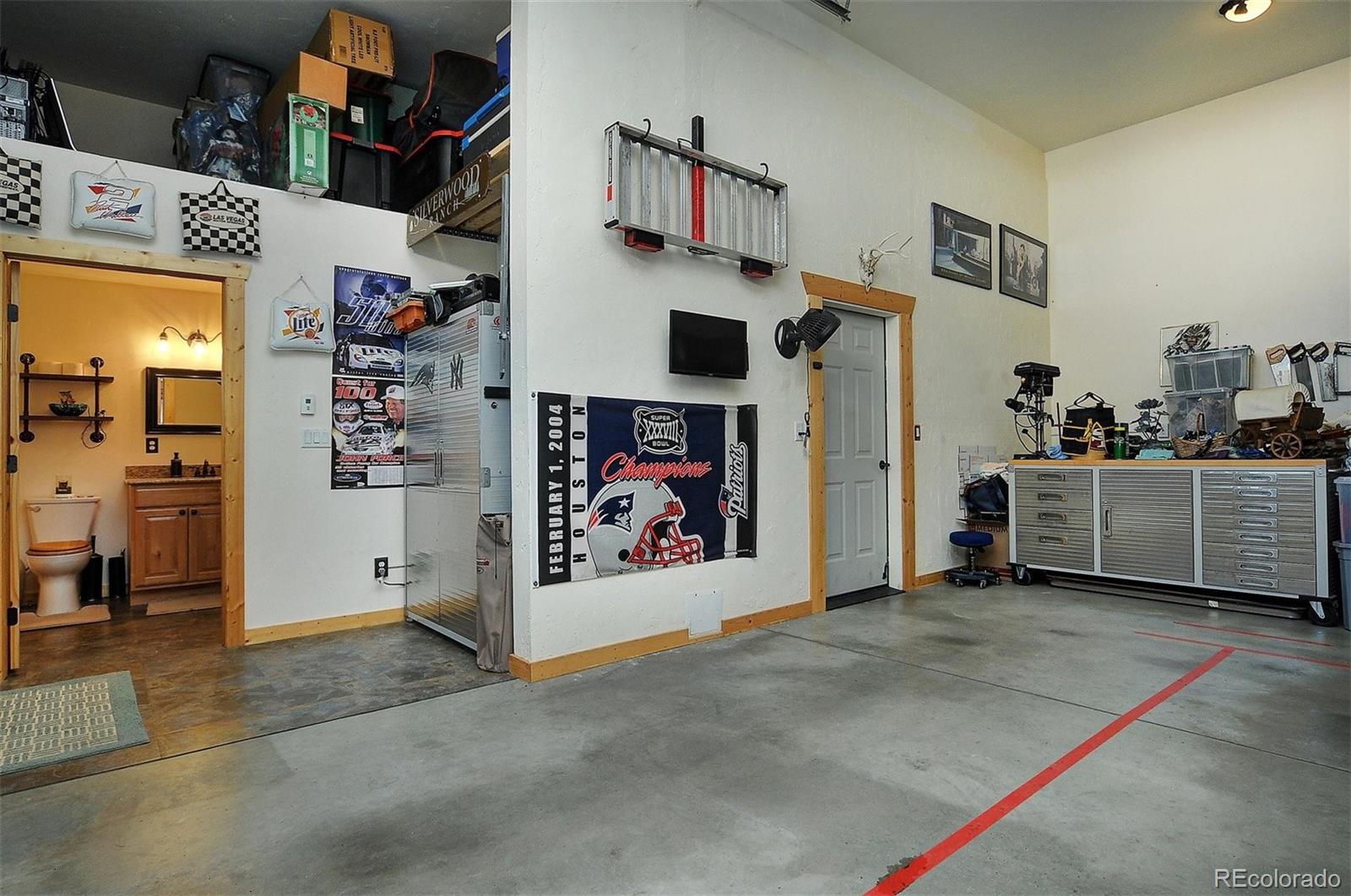 123 Halley's Avenue Unit: C