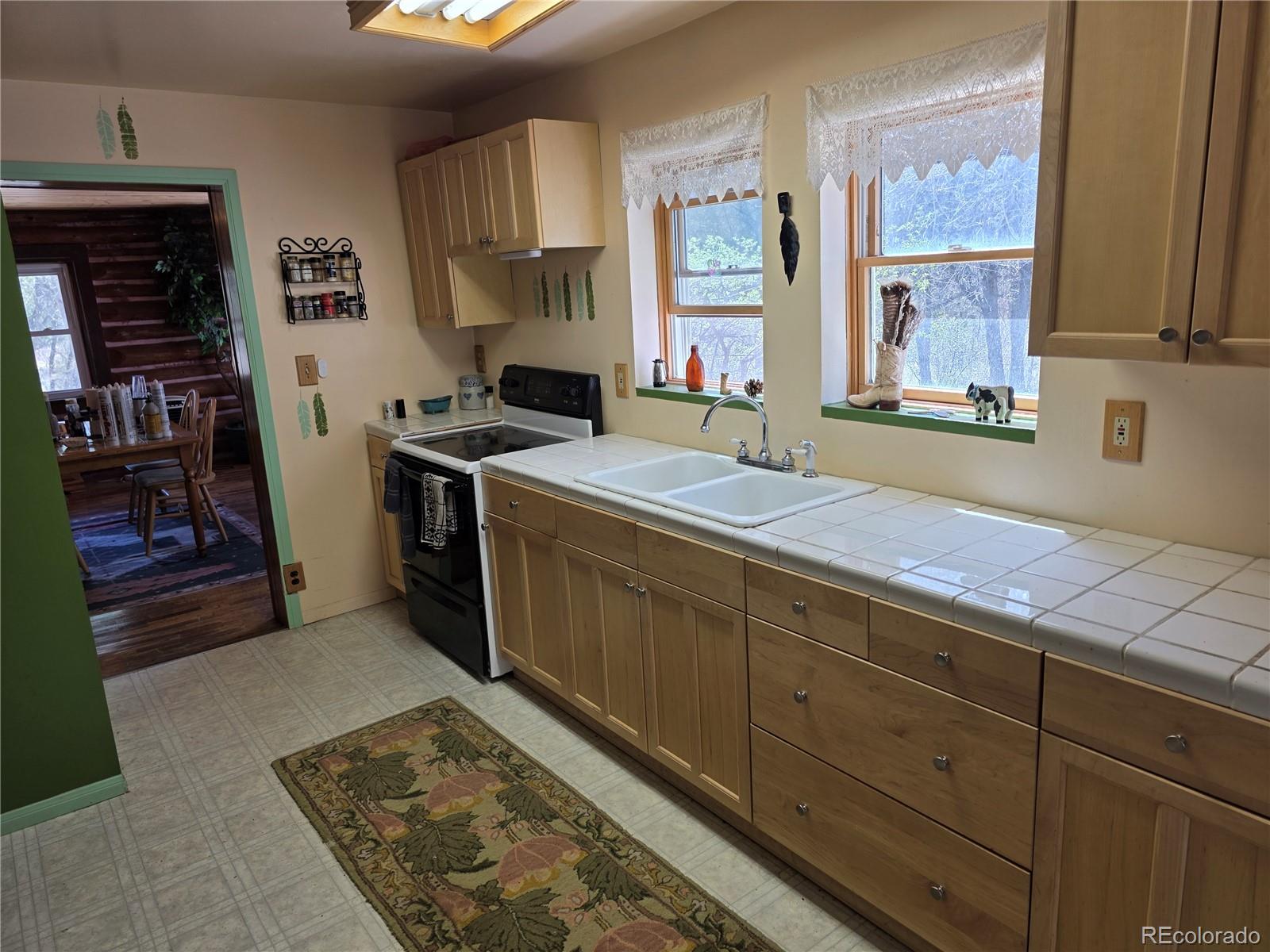 286 West Creek Road