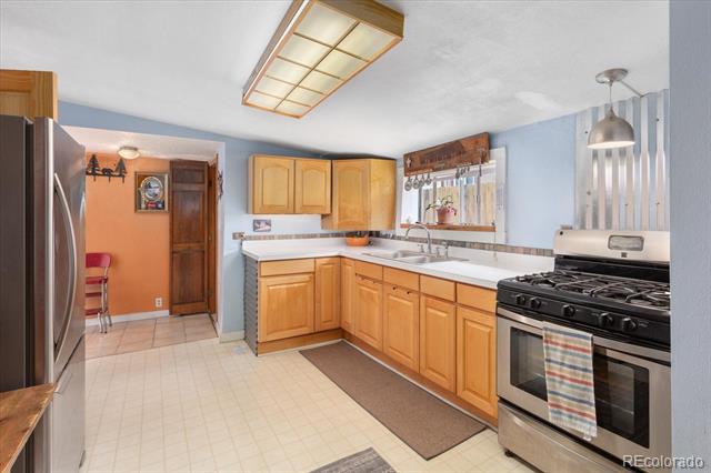 939 I Street