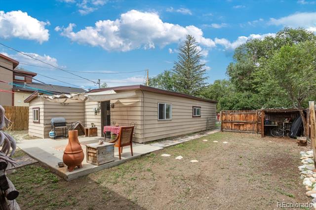 939 I Street