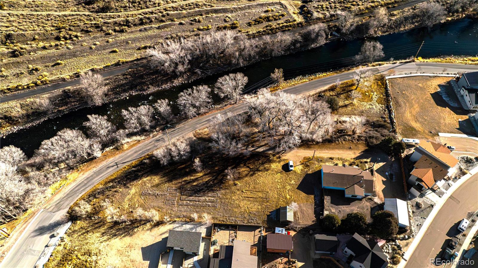 7193 County Road 105