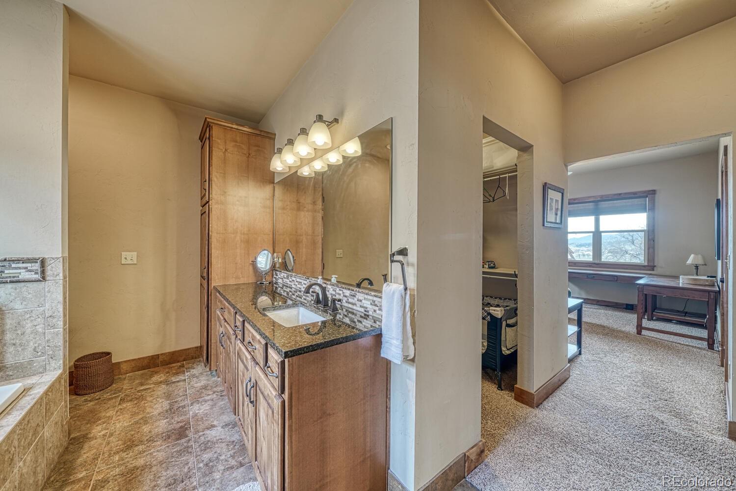 9000 County Road 140 Unit: A