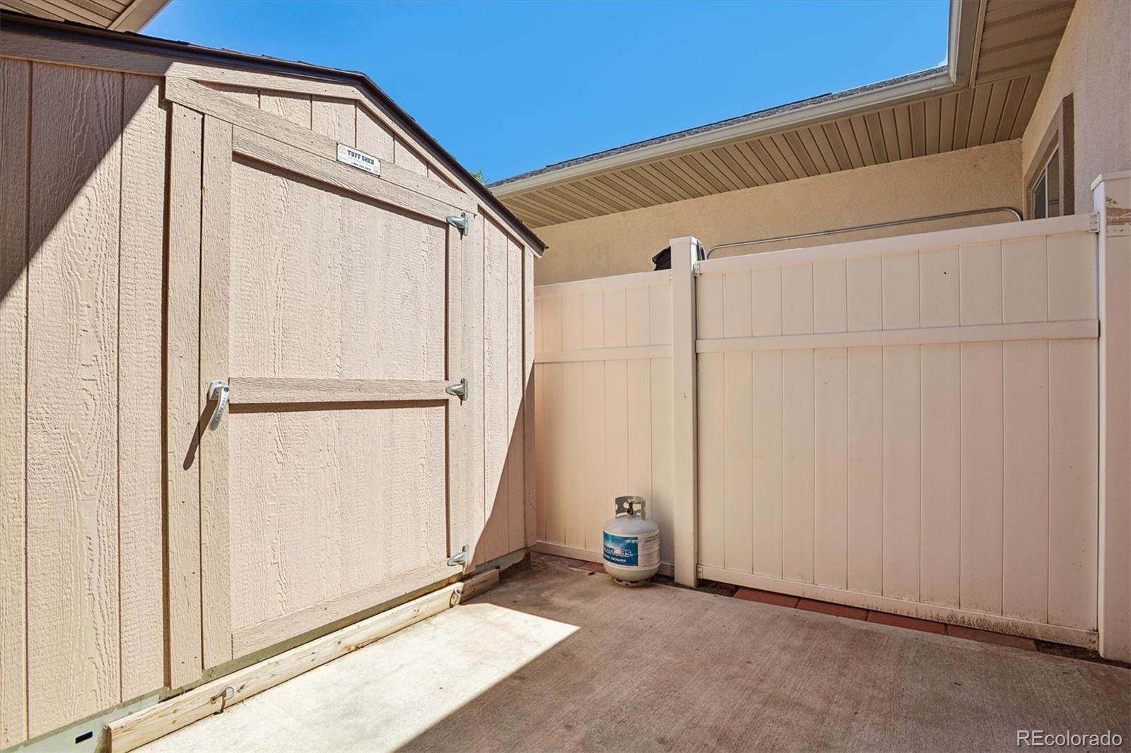 122 Starbuck Circle