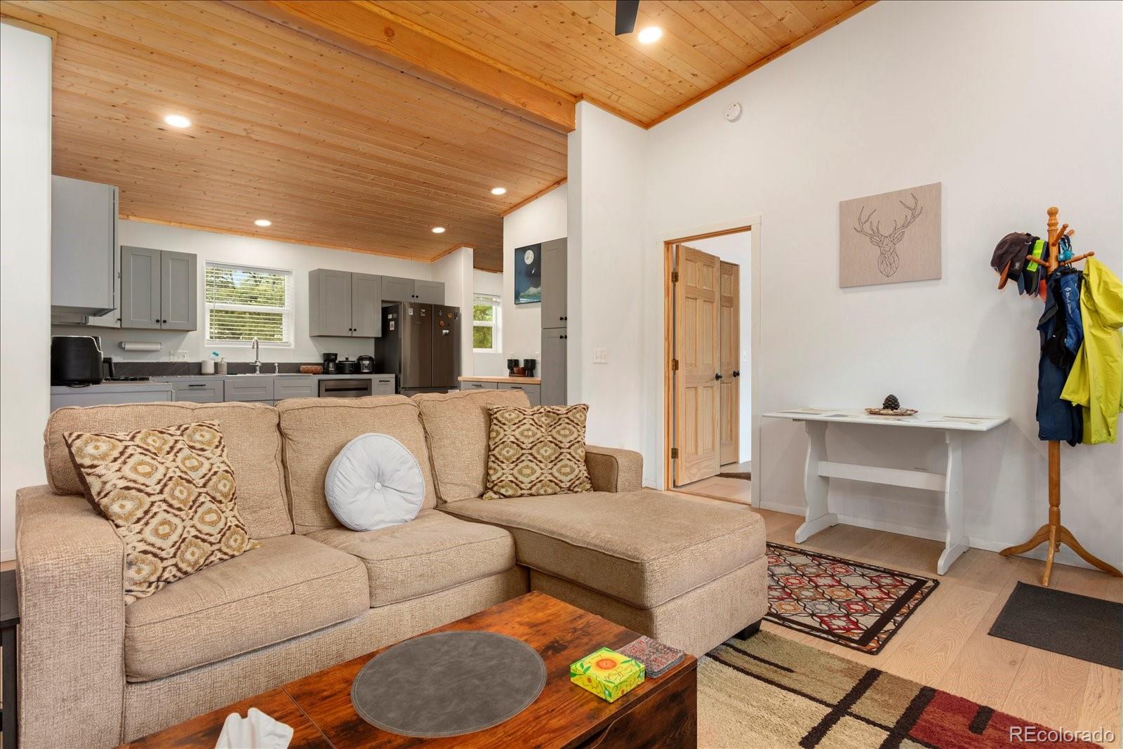 3538 Camino Del Rey