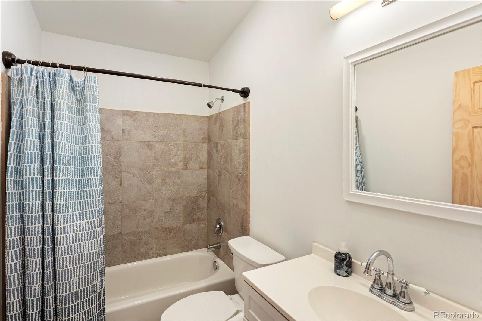 3538 Camino Del Rey