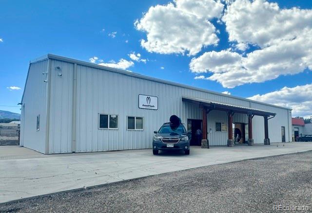 5572-5574 E Hwy 50