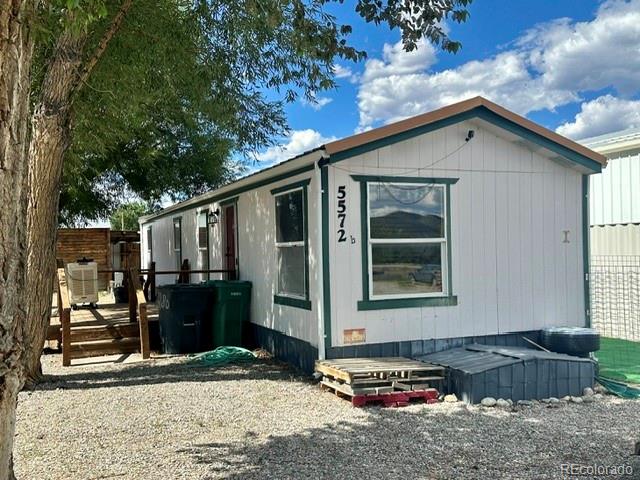 5572-5574 E Hwy 50