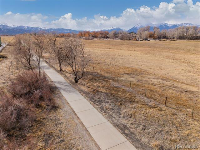 39 Trailside Circle