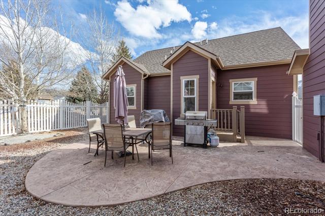 39 Trailside Circle