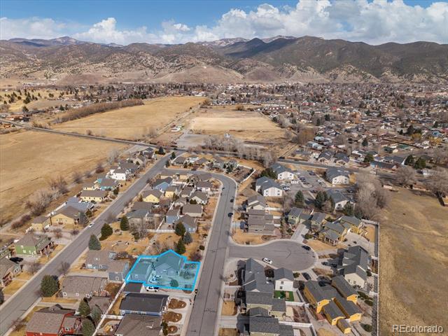 39 Trailside Circle