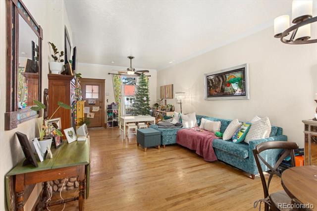 235 E 5th Street