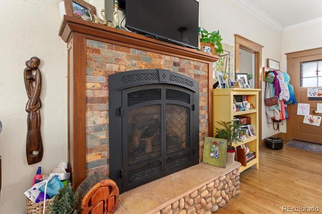 235 E 5th Street