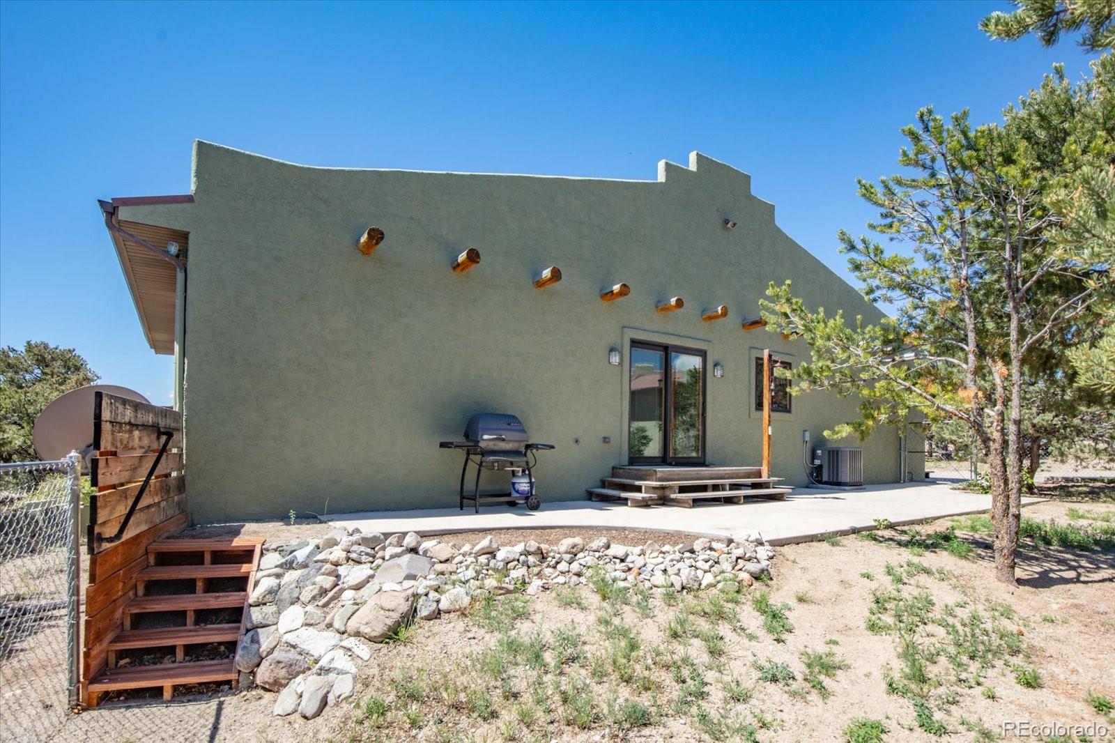 12077 US Highway 285
