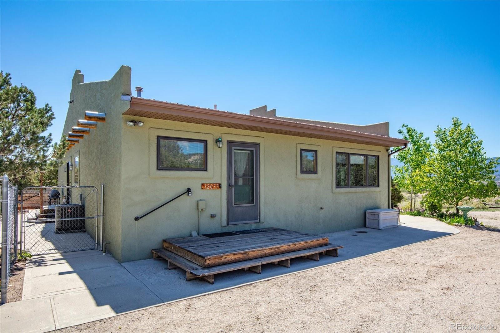 12077 US Highway 285