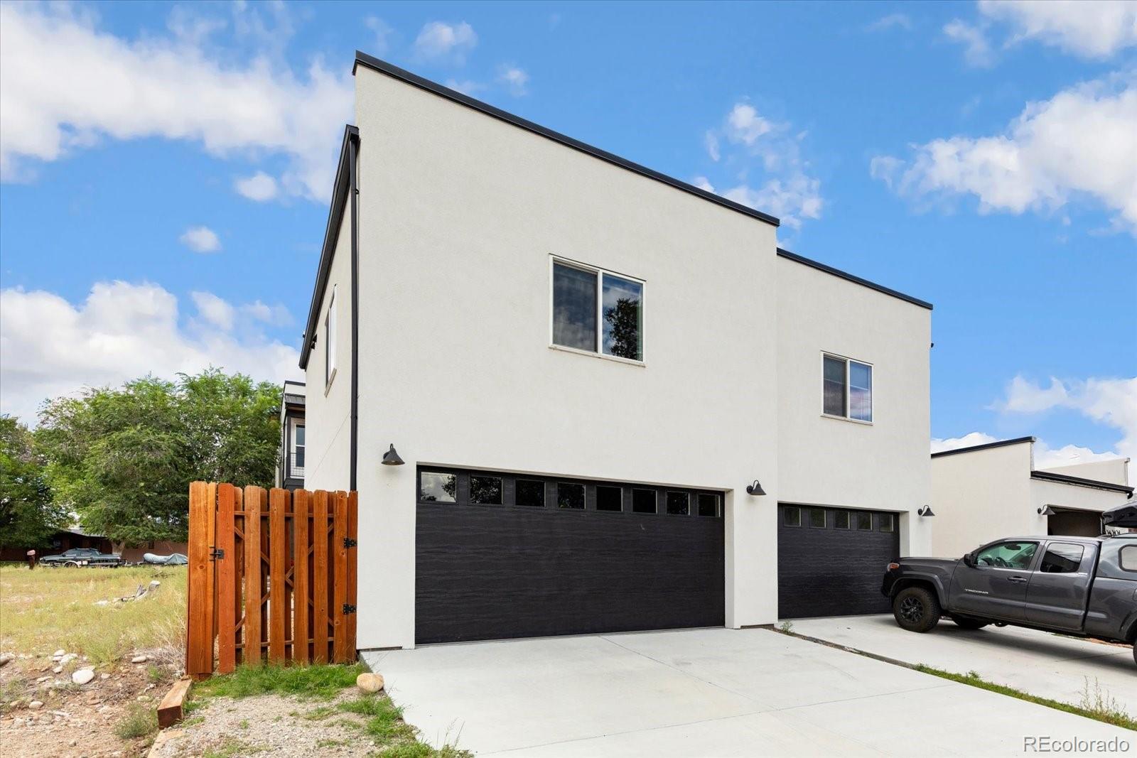 1115 E Street