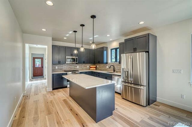 138 Chase Street Unit: B