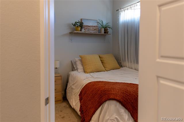 2350 Tremont Place Unit: 17