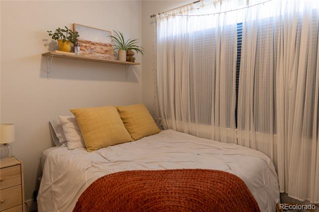 2350 Tremont Place Unit: 17