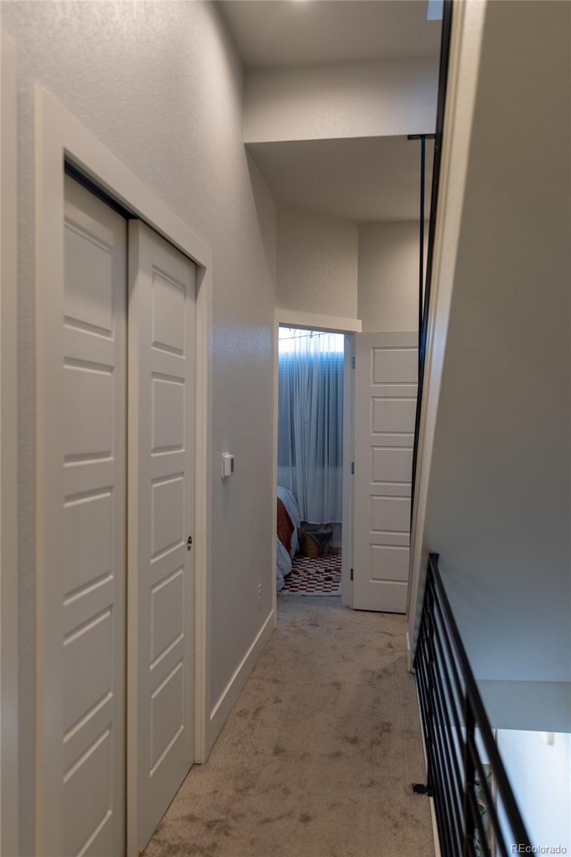 2350 Tremont Place Unit: 17