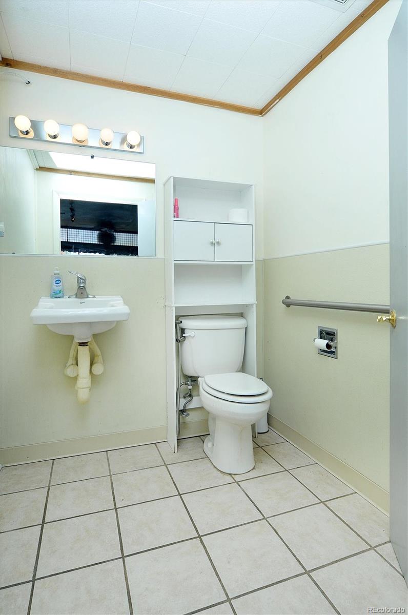 225 F Street Unit: A