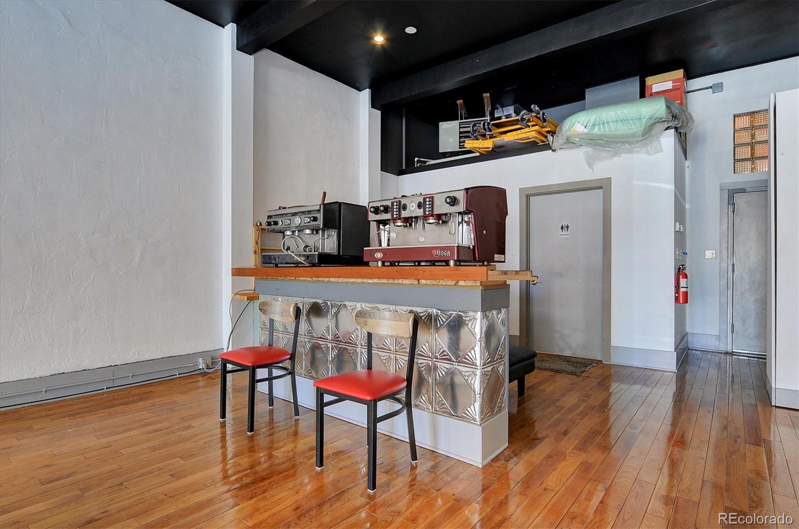 225 F Street Unit: A