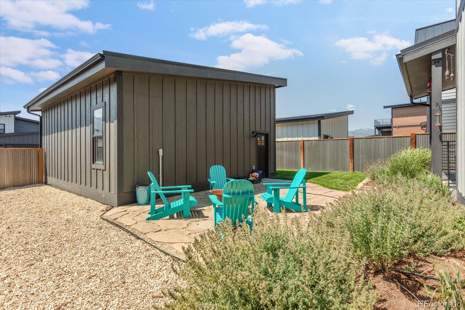 10503 Engelmann Avenue