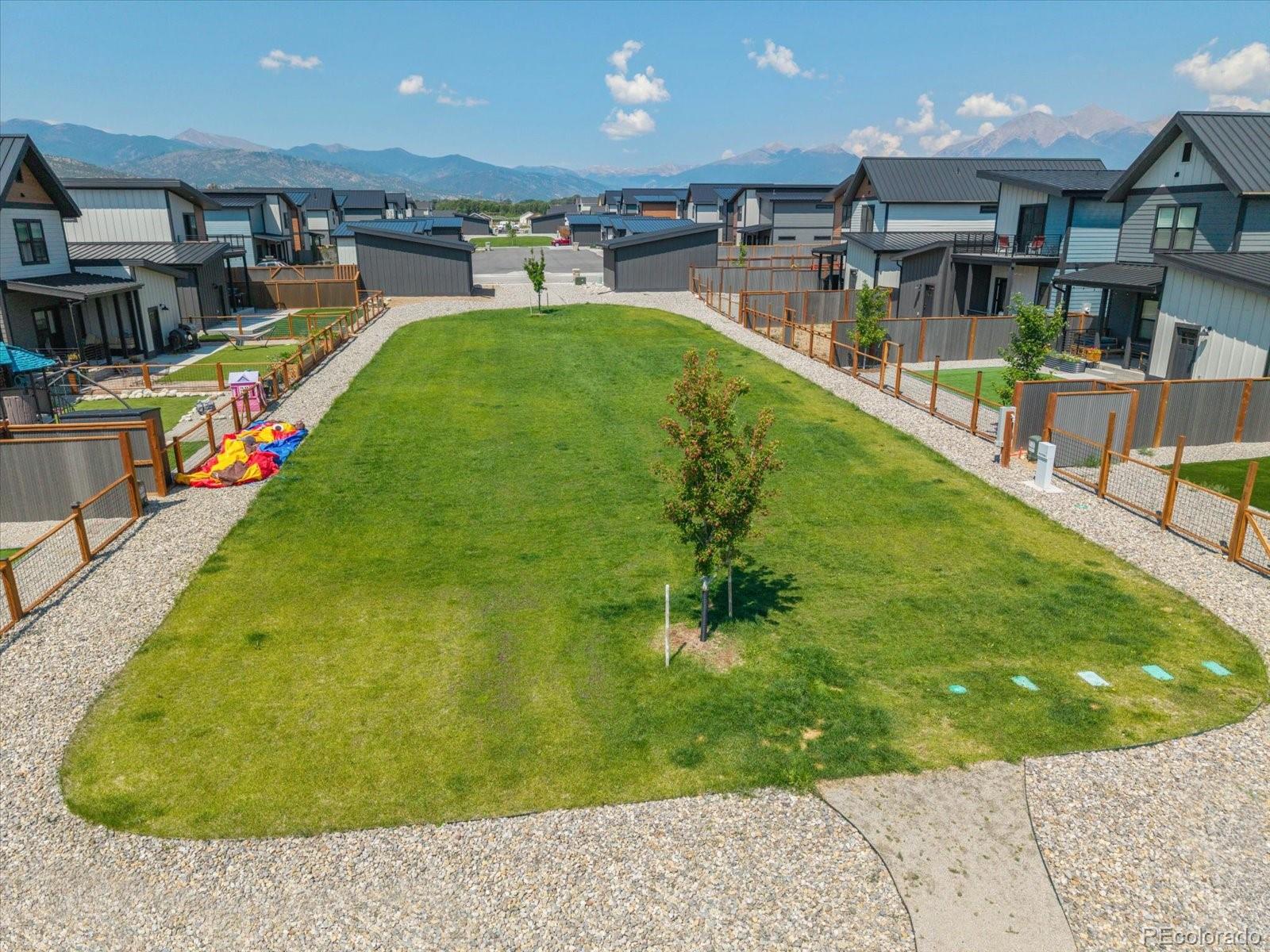 10503 Engelmann Avenue