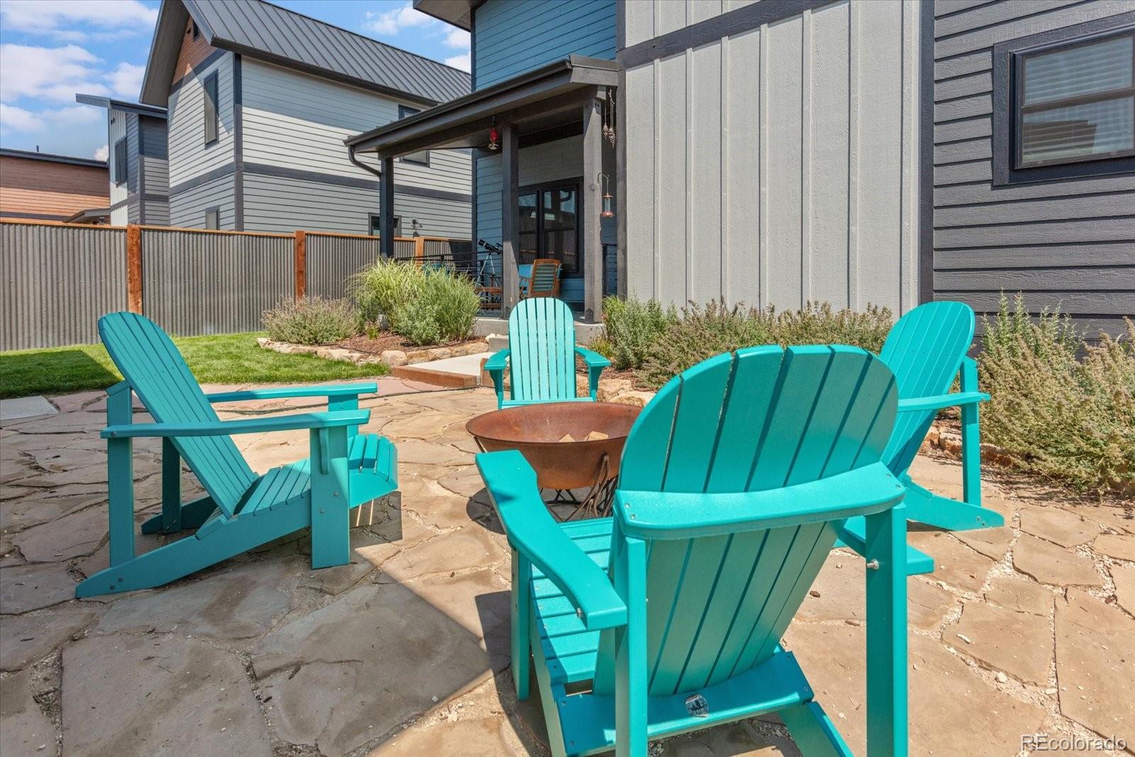 10503 Engelmann Avenue