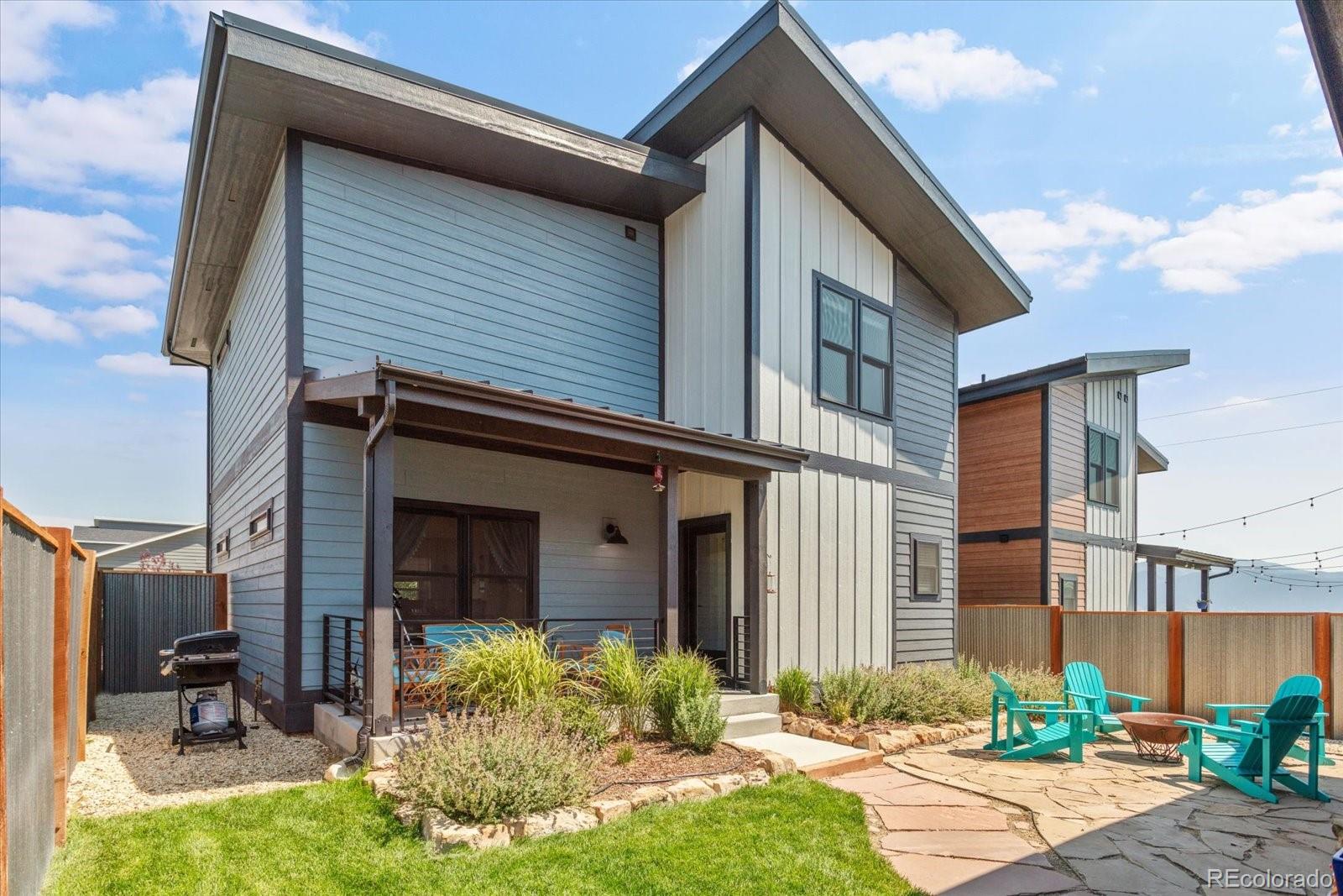 10503 Engelmann Avenue