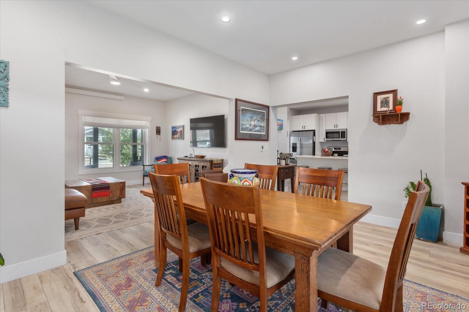 10503 Engelmann Avenue