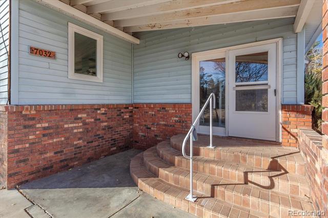 7032 County Road 156c