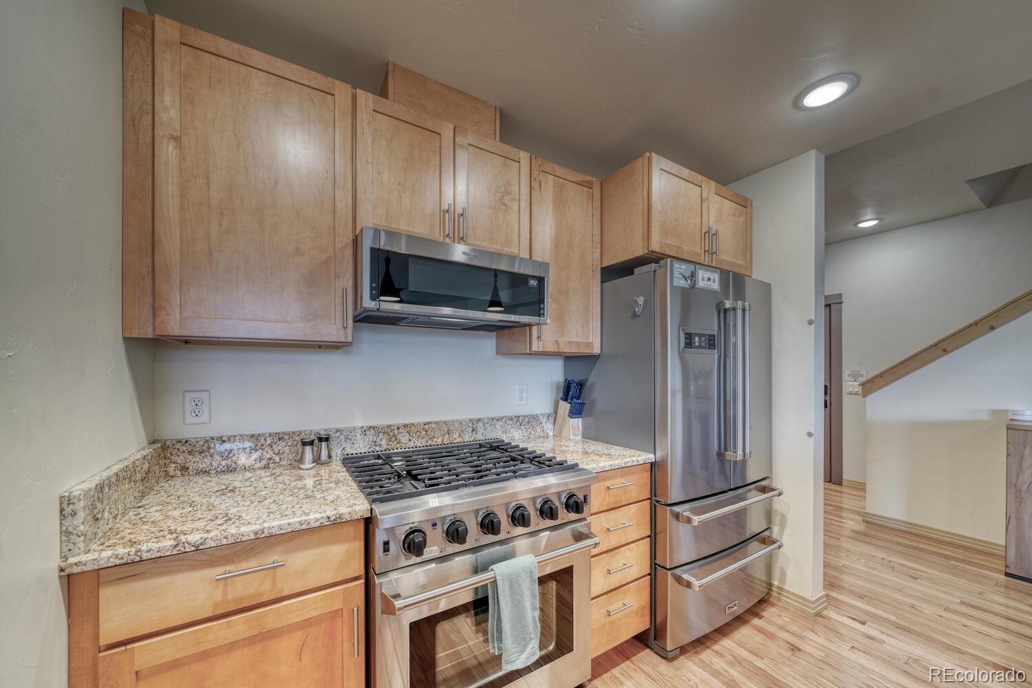 129 W Sackett Avenue Unit: I