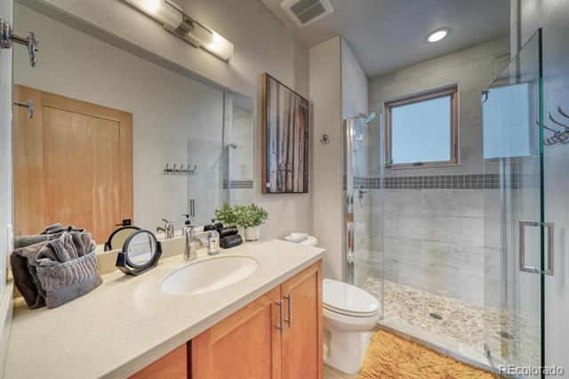 129 W Sackett Avenue Unit: I