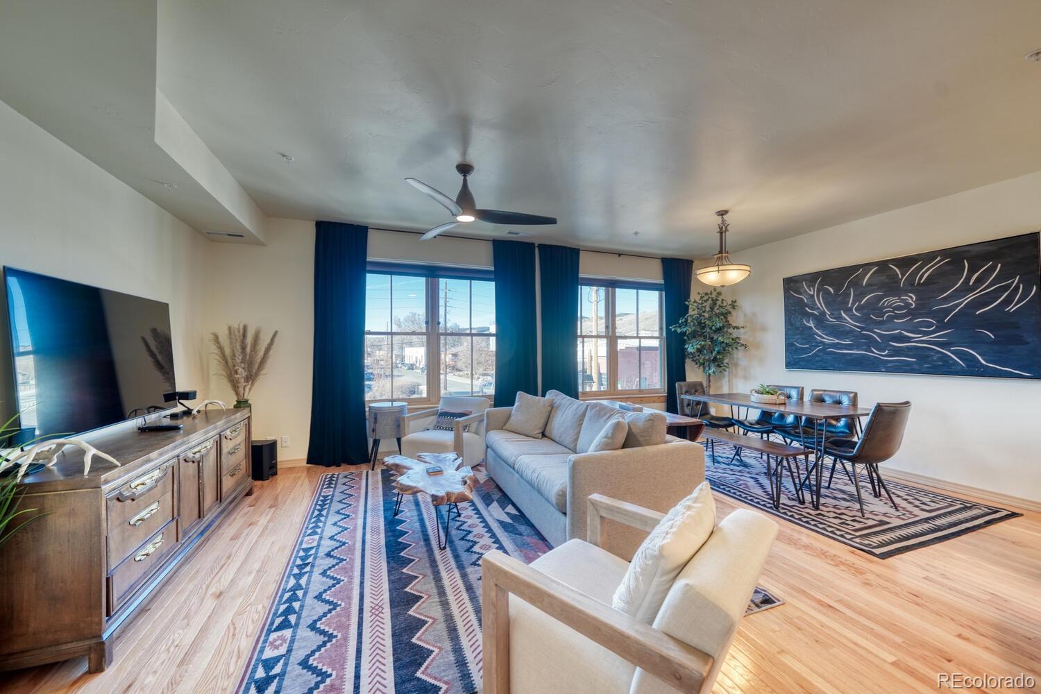 129 W Sackett Avenue Unit: I