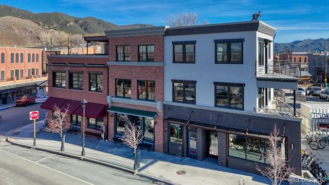 129 W Sackett Avenue Unit: I