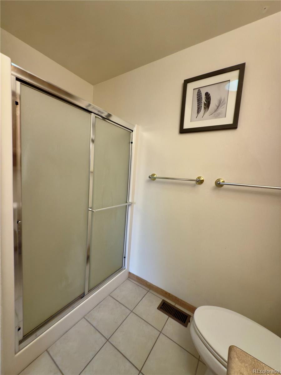 1436 H Street Unit: B