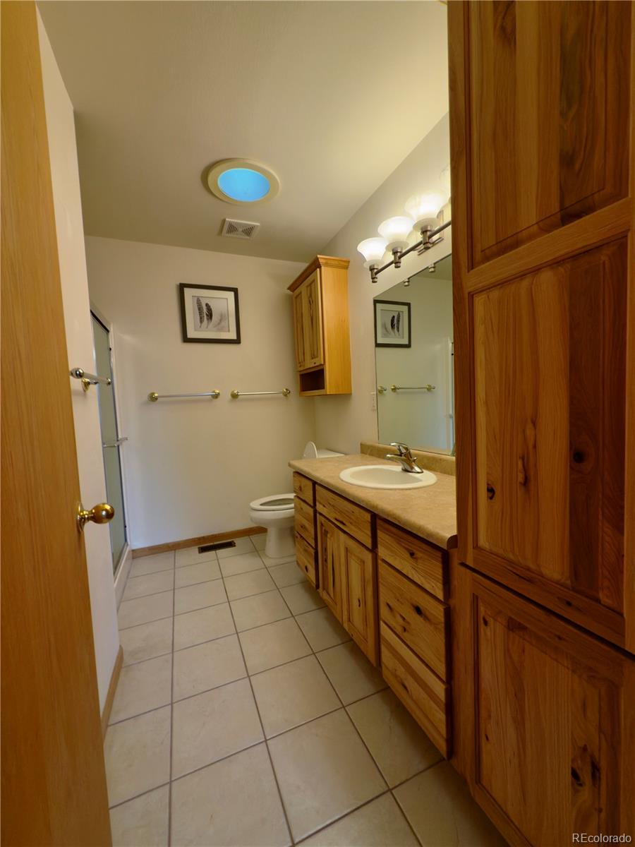1436 H Street Unit: B
