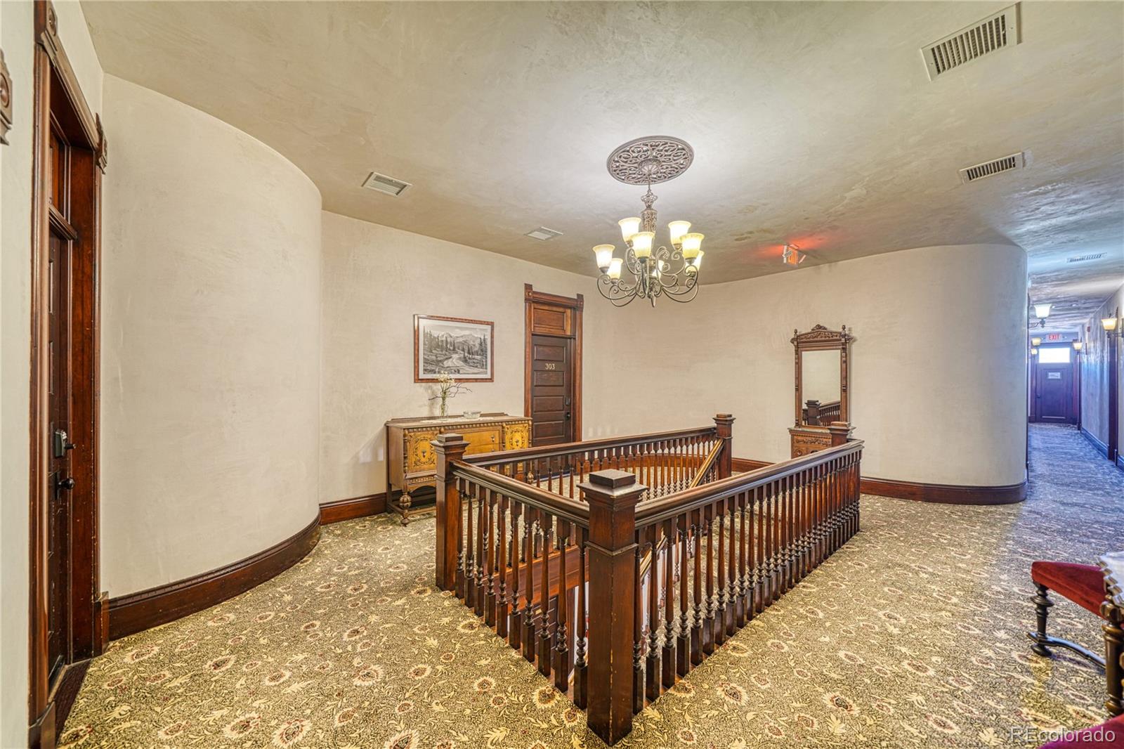 204 N F Street Unit: D1/301