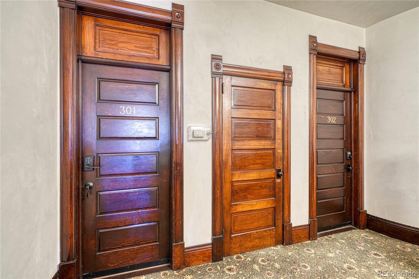 204 N F Street Unit: D1/301
