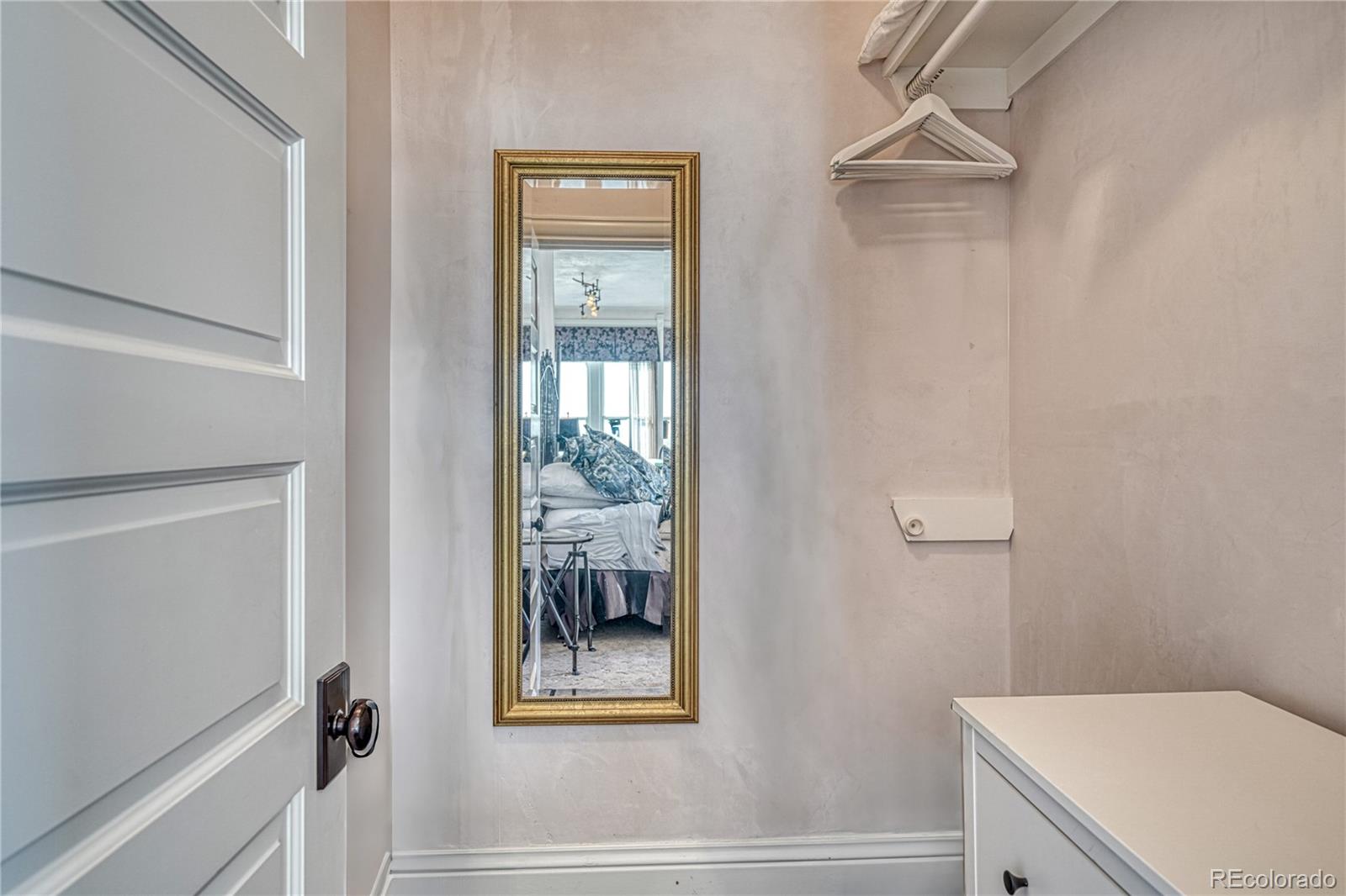 204 N F Street Unit: D1/301